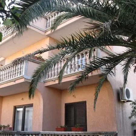 Dijana Apartment