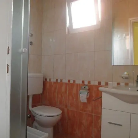 Dijana Appartement *